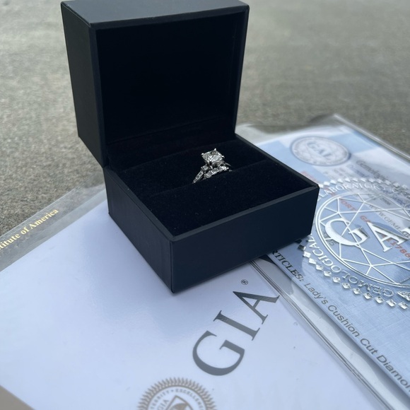 Natural Diamond Engagement and Wedding Ring; 1.20 Karat Natural Diamonds - Picture 8 of 13